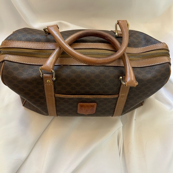 Celine Macadam Boston Triomphe coated canvas and leather handbag. - Picture 3 of 12